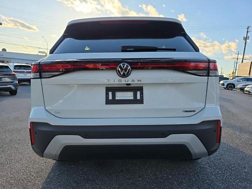 2026 Volkswagen Tiguan 2.0T SE 4MOTION