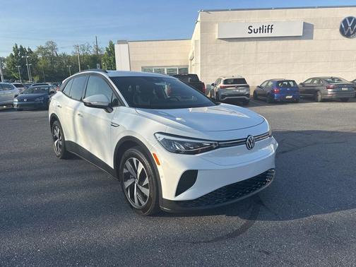 Pure White 2023 Volkswagen ID.4 Pro