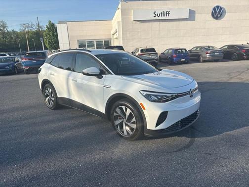 Pure White 2023 Volkswagen ID.4 Pro