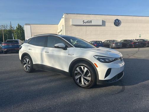 Pure White 2023 Volkswagen ID.4 Pro