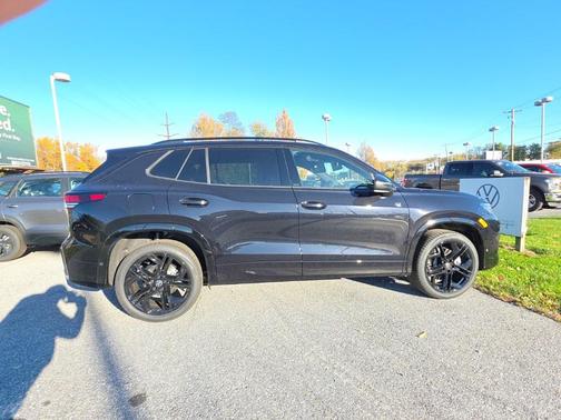 2026 Volkswagen Tiguan 2.0T SE R-Line Black 4MOTION