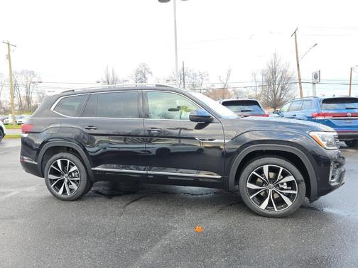 2026 Volkswagen Atlas 2.0T SEL Premium R-Line 4MOTION