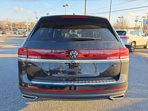 2026 Volkswagen Atlas 2.0T SE