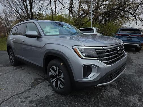 2026 Volkswagen Atlas 2.0T SE