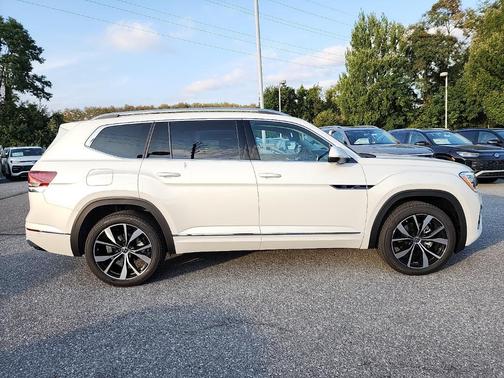 2026 Volkswagen Atlas 2.0T SEL Premium R-Line 4MOTION