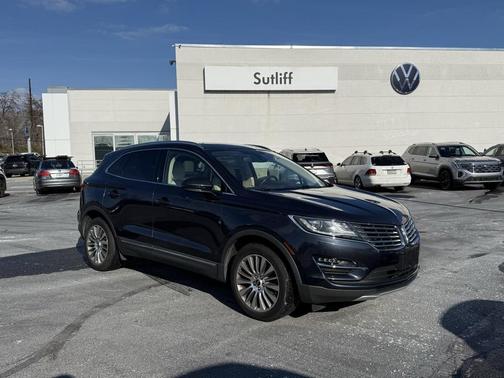 2015 Lincoln MKC Base
