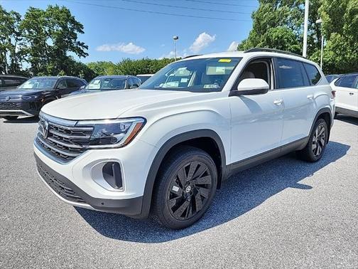 2025 Volkswagen Atlas 2.0T SE w/Technology 4MOTION
