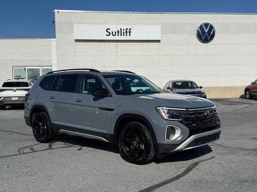 2025 Volkswagen Atlas 2.0T Peak Edition