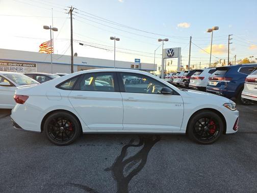 2026 Volkswagen Jetta GLI 2.0T Autobahn