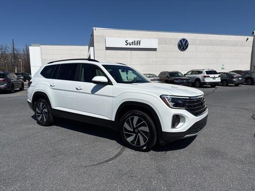 2025 Volkswagen Atlas 2.0T SE w/Technology 4MOTION