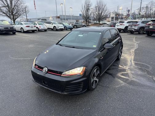 2017 Volkswagen Golf GTI 2.0T Autobahn 4-Door
