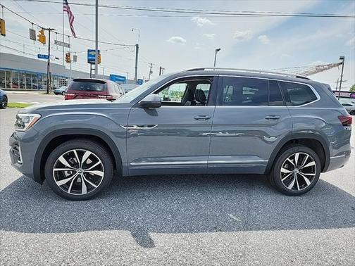 2025 Volkswagen Atlas 2.0T SEL Premium R-Line 4MOTION