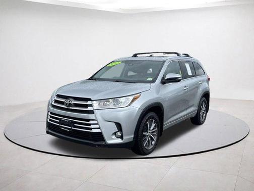 2017 Toyota Highlander 