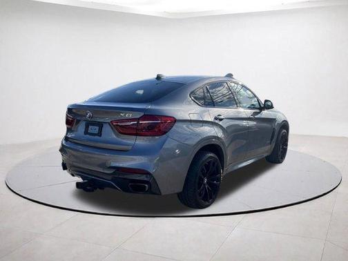 2019 BMW X6 xDrive50i