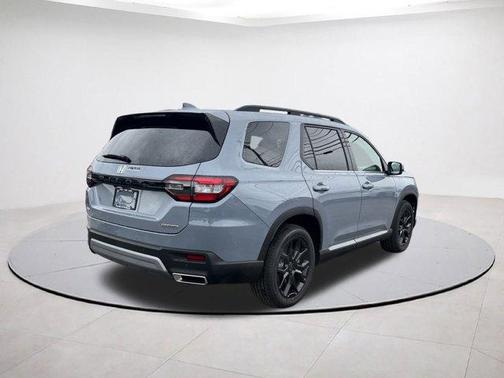 2025 Honda Pilot Touring+