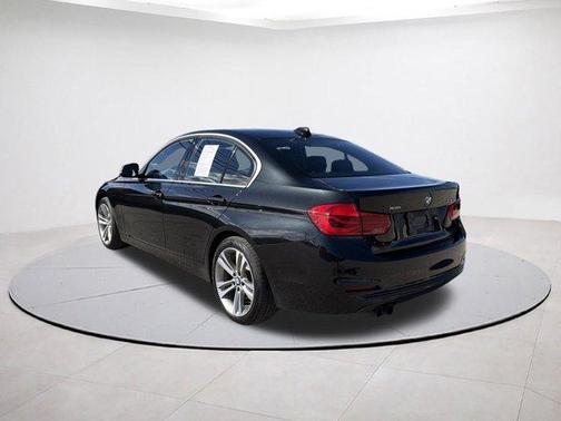 2018 BMW 330 i xDrive