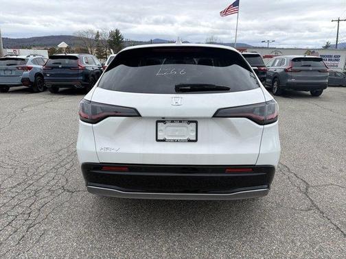 Platinum White Pearl 2026 Honda HR-V EX-L