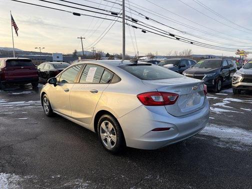 2017 Chevrolet Cruze LS