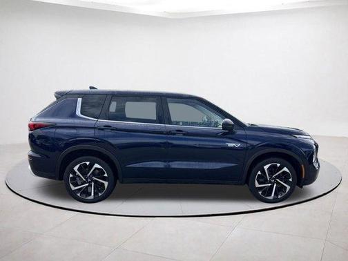 2023 Mitsubishi Outlander PHEV