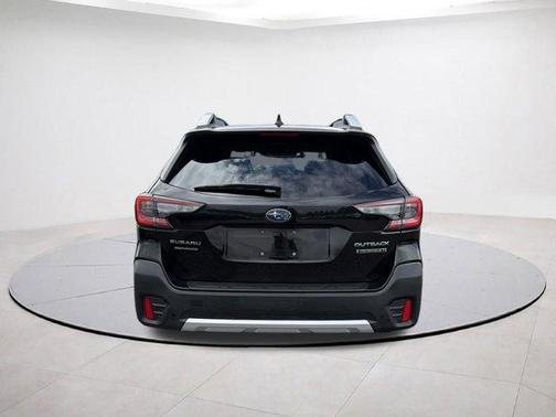 2020 Subaru Outback Touring XT