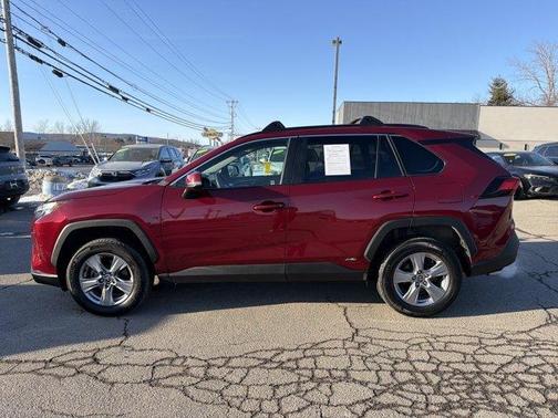 2024 Toyota RAV4 Hybrid XLE