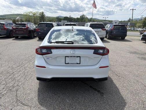 White 2024 Honda Civic Sport