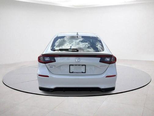 White 2024 Honda Civic Sport