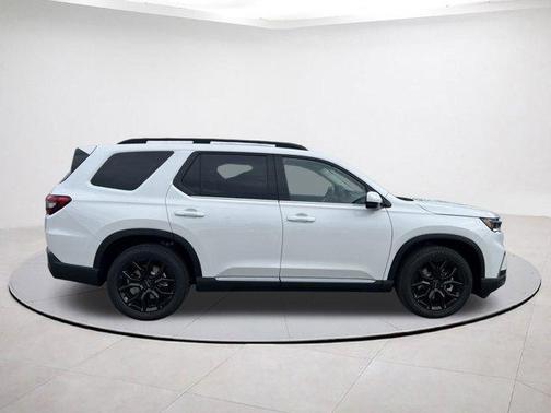 2025 Honda Pilot Touring+