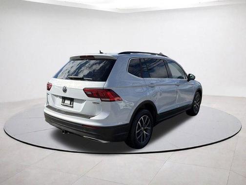 2019 Volkswagen Tiguan 2.0T SE