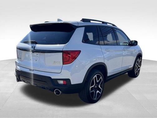 2022 Honda Passport Elite