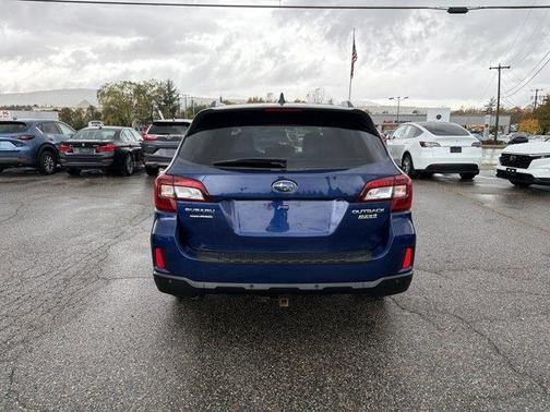 2017 Subaru Outback 2.5i Touring