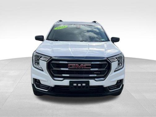 2022 GMC Terrain AT4