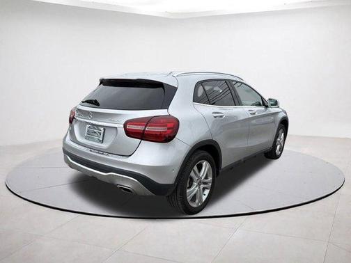 2018 Mercedes-Benz GLA 250 Base 4MATIC