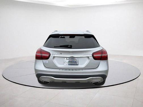 2018 Mercedes-Benz GLA 250 Base 4MATIC