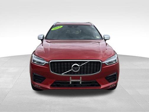 2019 Volvo XC60 T5 R-Design