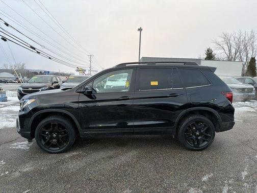 2024 Honda Passport Black Edition
