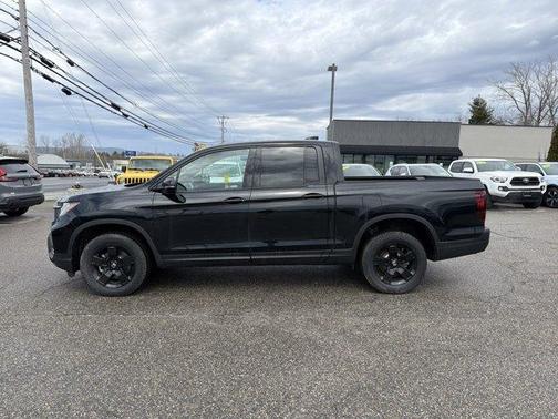 Black 2026 Honda Ridgeline Black Edition