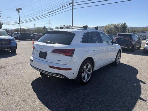 2021 Audi Q5 40 Premium Plus