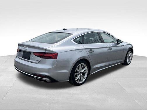2022 Audi A5 40 Premium