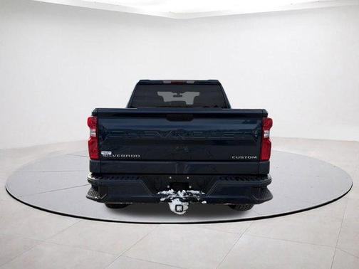 2022 Chevrolet Silverado 1500 Limited Custom