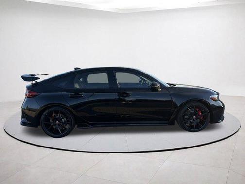 2025 Honda Civic Type R Base