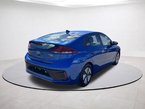 2018 Hyundai IONIQ Hybrid Blue