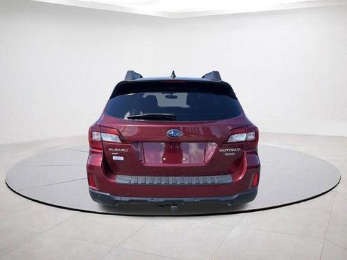 Venetian Red Pearl 2017 Subaru Outback 3.6R Limited