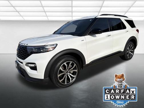 2023 Ford Explorer ST-Line