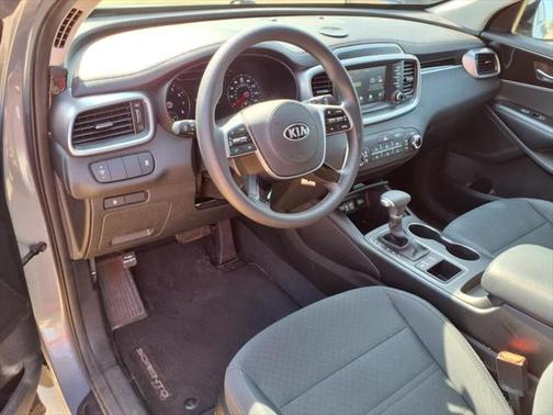 2019 Kia Sorento L