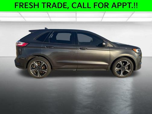 2019 Ford Edge ST
