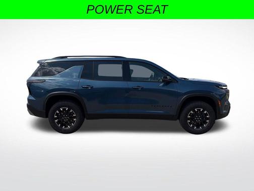 Lakeshore Blue Metallic 2025 Chevrolet Traverse AWD Z71