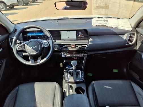 2025 Kia Seltos EX