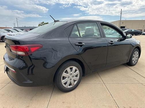 2021 Kia Rio LX