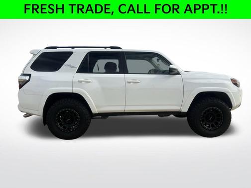2020 Toyota 4Runner TRD Off Road